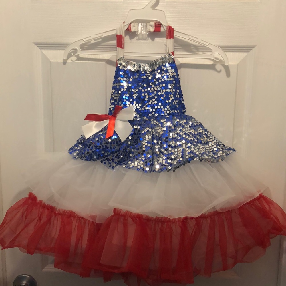 Costume